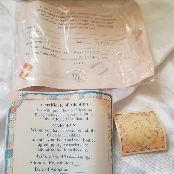 Cherished Teddies - Carolyn Holiday Figurine - Picture 2 of 6